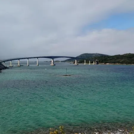 Apartment Polar House